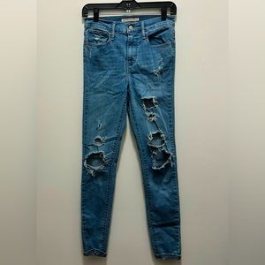 Levi Jeans | GUC